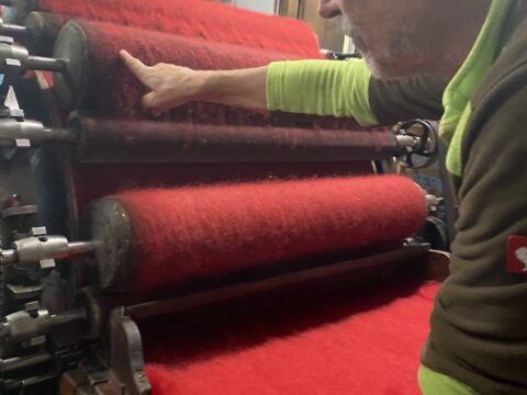 Vliese in prächtigen Farben